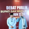 Putri Karlina dan Abdusy Syakur Amin saat konferensi pers usai debat publik paslon bupati Garut