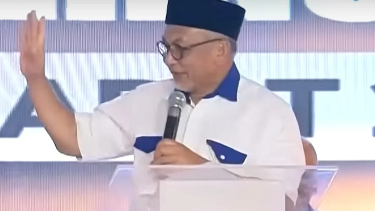 Calon Gubernur Jawa Barat Nomor Urut 3 Ahmad Syaikhu saat meyampaikan paparan pada Debat Publik Pilgub 2024-20