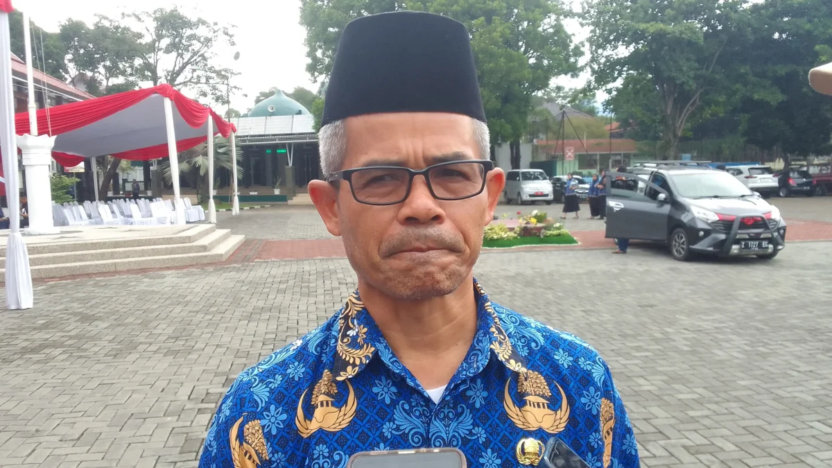 Kepala Dinas Tenaga Kerja dan Transmigrasi (Kadisnakertrans) Kabupaten Garut, Muksin