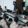 Pemkab Garut dan presidium pemekaran Garut Selatan bahas soal DOB