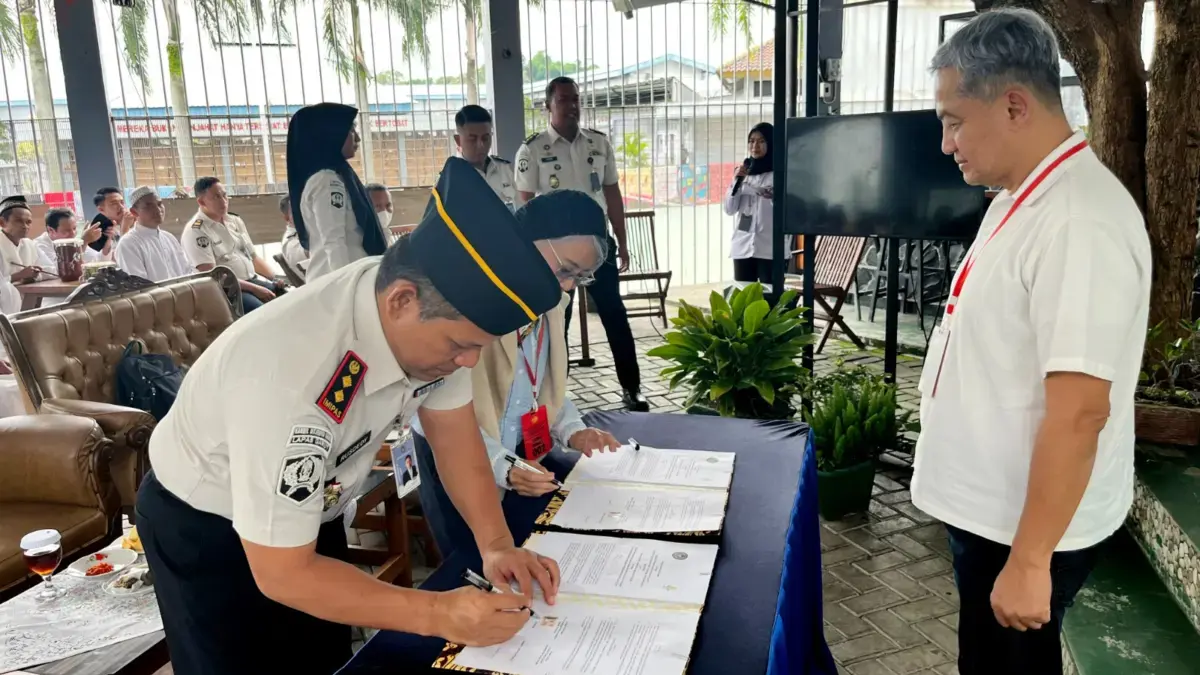 Perencana Ahli Utama Bappenas Apresiasi Kerja Sama Lapas Garut–WAIBI, Sejalan dengan Agenda Ketahanan Pangan Lapas Garut jalin kerjasama dengan Yayasan Inisiatif Indonesia Biru Lestari (WAIBI) di bidang pelatihan pertan