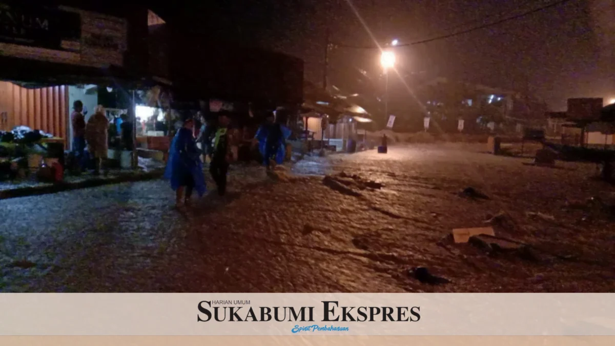 Wilayah pelabuhan ratu Kabupaten Sukabumi di Pelabuhan Ratu diKepung Banjir Tadi Malam