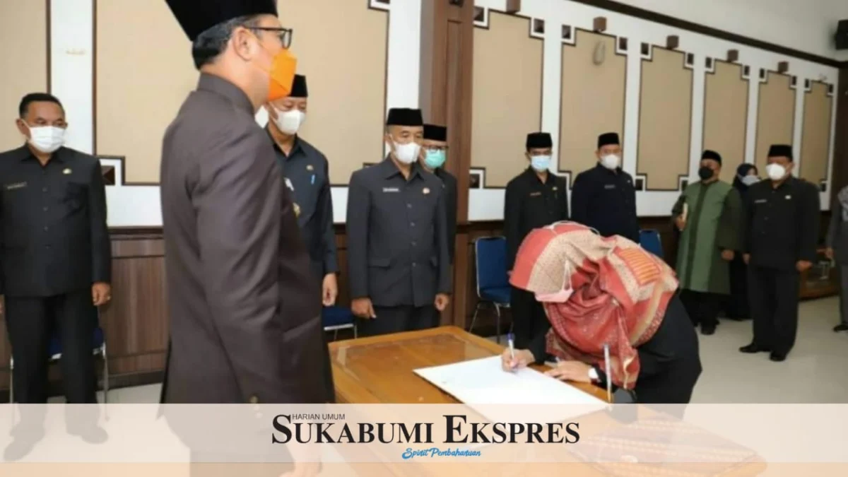 Kekosongan empat kursi Jabatan