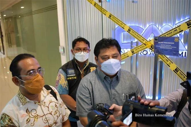 Kementrian Perdagangan mengamankan lokasi usahrobot trading PT DNA Pro Akademi