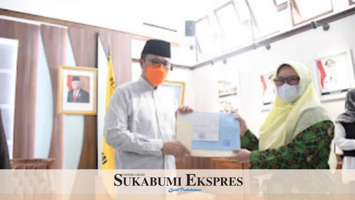 Tujuh Lembaga Terima Hibah