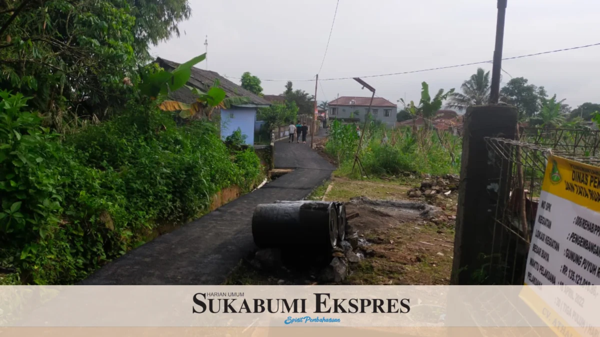 Pengerjaan Jalan Lingkungan Terkesan Asal-asalan, Lapisan Hotmiks Terlalu Tipis, Warga Menilai Bisa Cepat Rusak