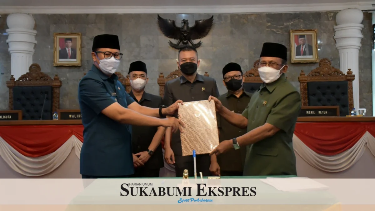 Wali Kota Sukabumi Apresiasi Pandangan Umum Fraksi atas LKPj 2021