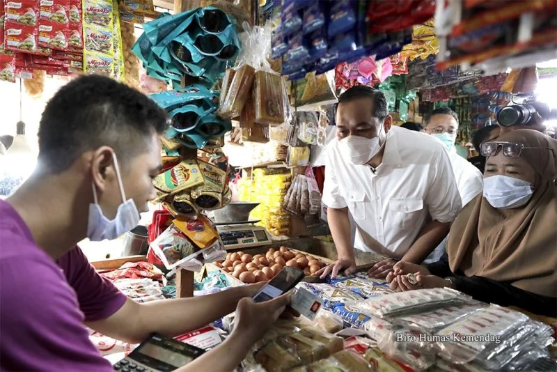 Distribusi Minyak Goreng Curah