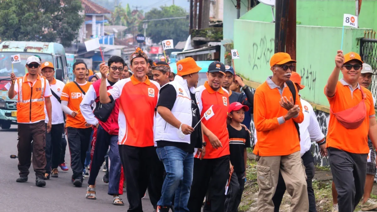 PKS Day di Kota Sukabumi Diwarnai Jalan Sehat dan Peringatan Hari Ibu