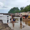 Libur Natal, Pantai Selatan Sepi Wisatawan