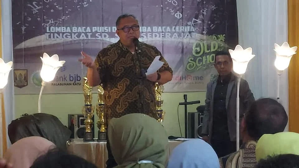 Literasi Jembatan Mendidik Generasi Muda Berkualitas