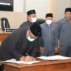 DPRD Paripurna Penyempurnaan dan Penyesuaian Hasil Evaluasi Gubernur