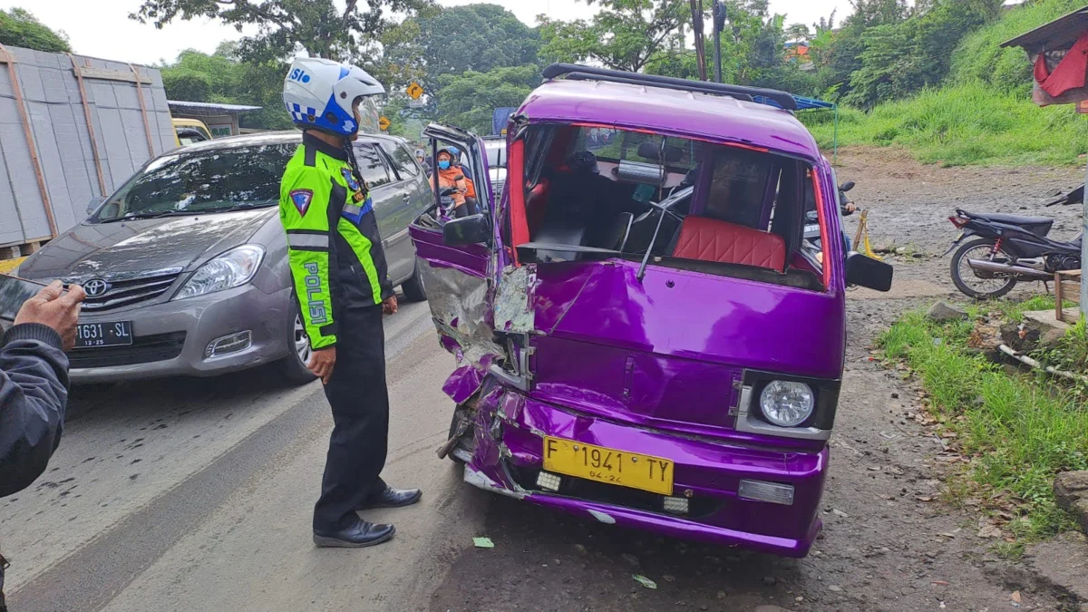 Lakalantas Terjadi di Jalan Raya Nasional Sukabumi-Bogor