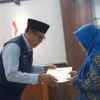 Pemkot Serahkan Bantuan ke MDTA dan Ponpes Binaan