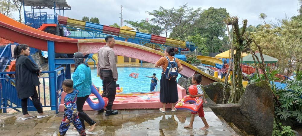 Personel Gabungan Pantau Objek Wisata Selabintana