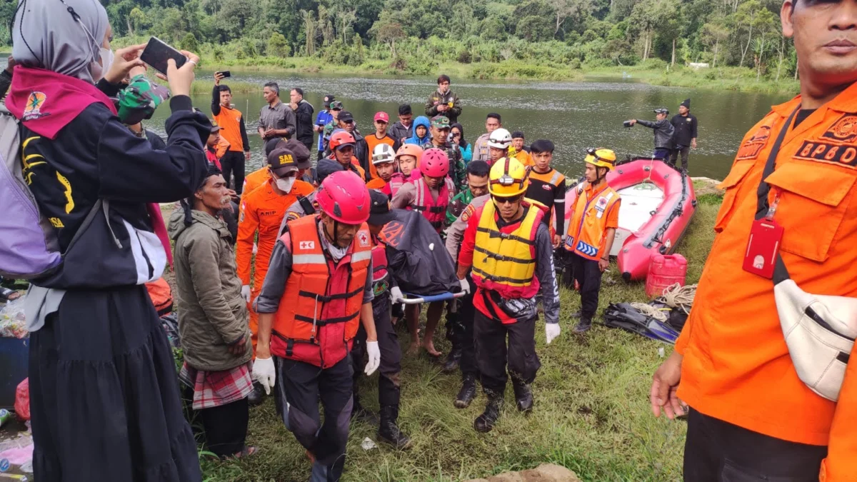 Family Gathering jadi Petaka, Dua Orang Wisatawan Tewas Tenggelam, Satu Orang Kritis