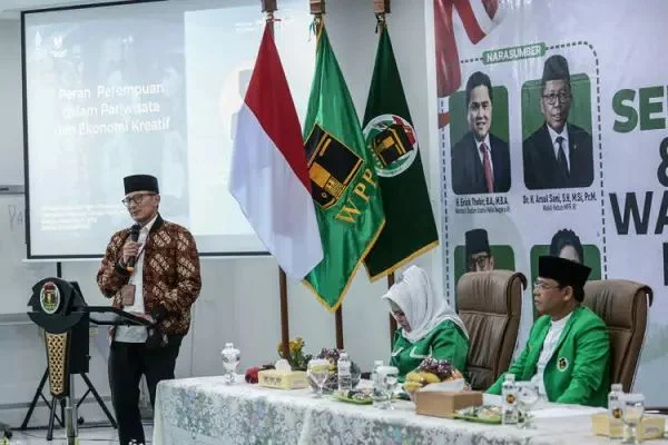 Benarkah Beberapa Elit Gerindra Kurang Happy dengan Kehadiran Sandi?