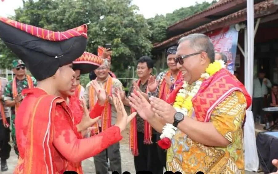 Bupati Hadiri Pesta Kesenian Adat Karo