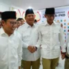 Sandi Kembali ke Pangkuan Prabowo, Full Senyum!