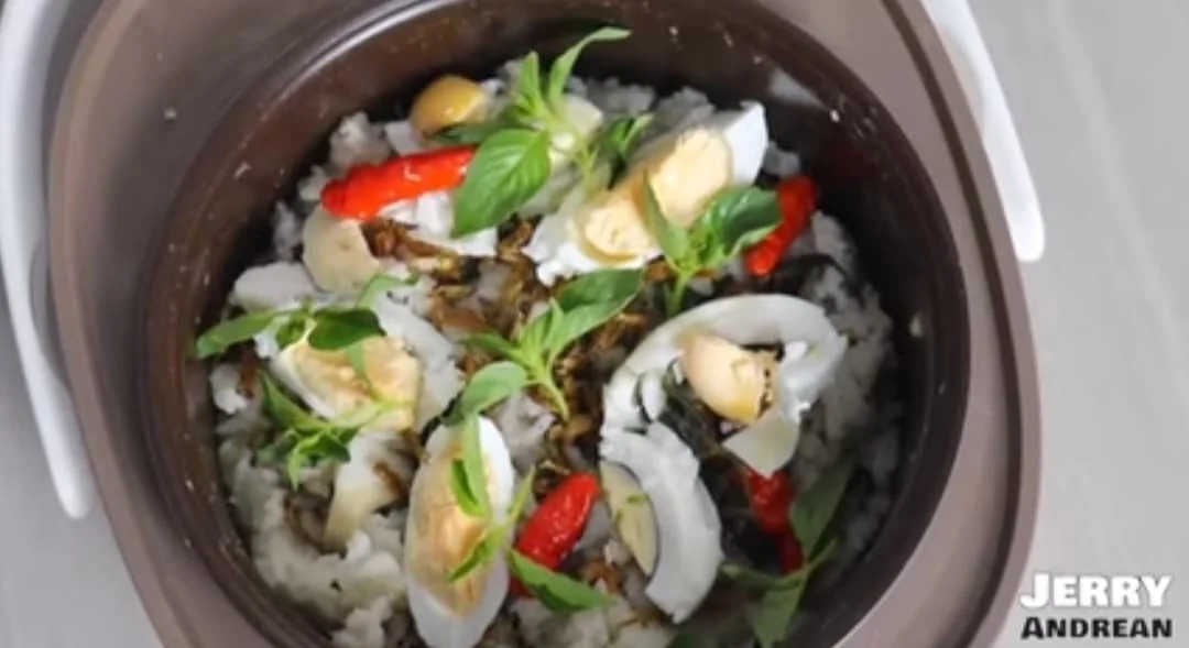 Cocok buat Sahur Anak Kos, Resep Nasi Liwet Rice Cooker 30 Menit.