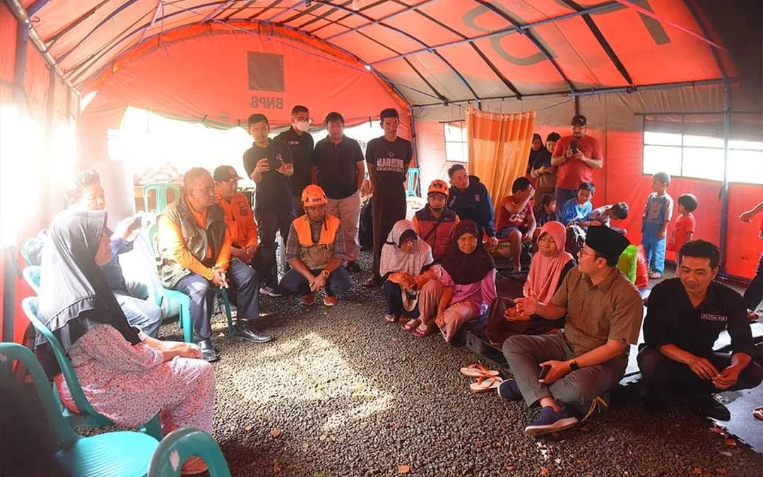 Hari Pertama Ramadan, Wali Kota Santuni Korban Kebakaran