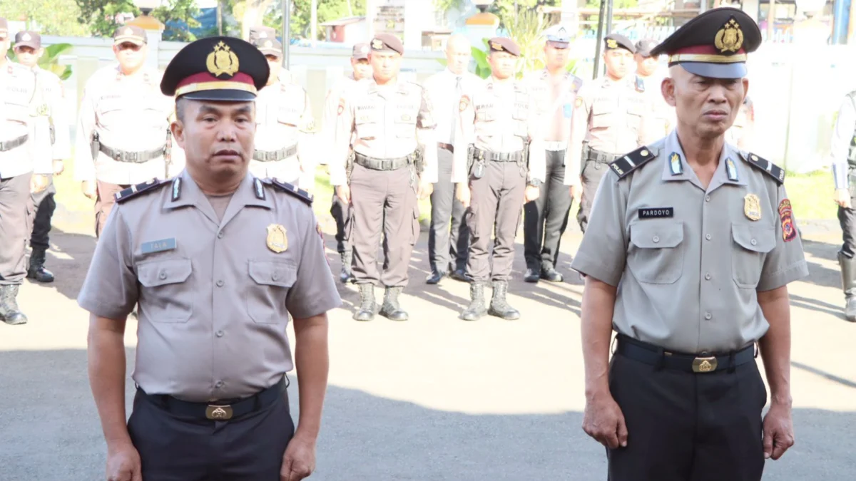 Dua Bintara di Polres Sukot Jadi Perwira, 11 Anggota Diganjar Penghargaan