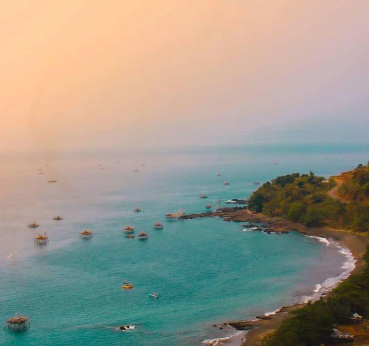 Pantai Pelabuhan Ratu Surga Wisata Bahari di Sukabumi