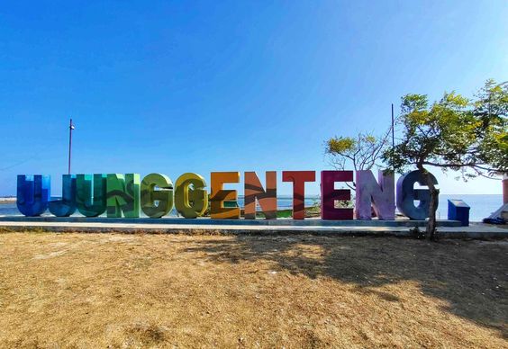 Pantai Ujung Genteng Permata Tersembunyi di Sukabumi