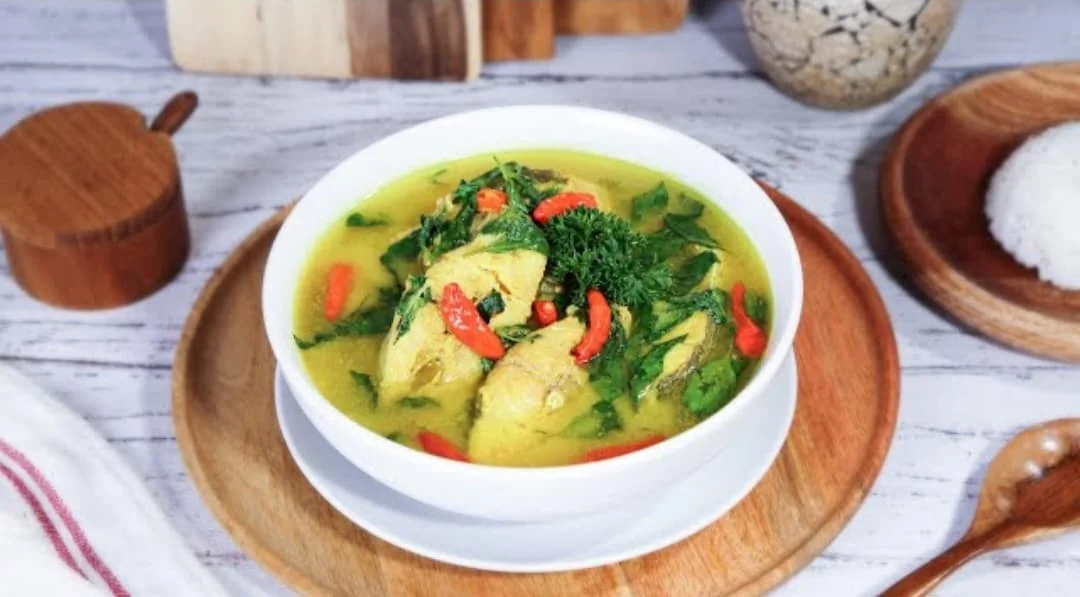 Resep Ikan Kuah Kuning Simple ala Rudy Choirudin.