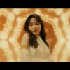 Girl Group asal Indonesia yaitu JKT48 baru saja merilis lagu terbarunya yang bertajuk “Benang Sari, Putik, dan Kupu-Kupu Malam”. Namun sungguh sangat disayangkan begitu mereka merilis lagu beserta video klipnya ini menuai kritikan dari Netizen dan juga sebagian para fans JKT48.