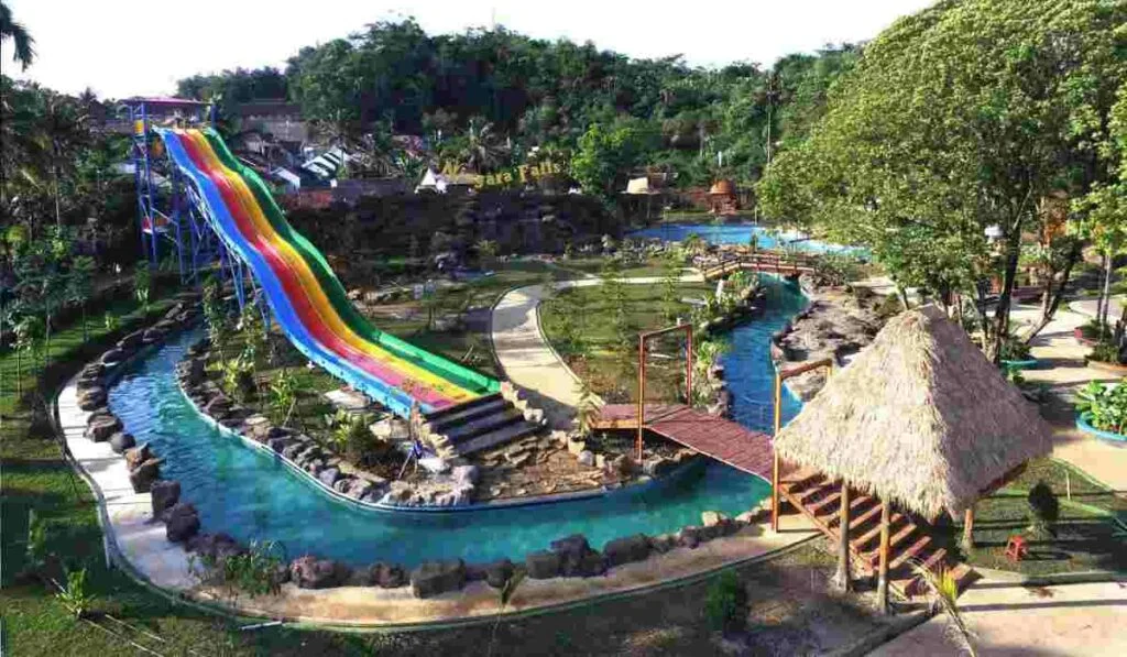 Sensasi Seru di Santa Sea Waterpark Sukabumi