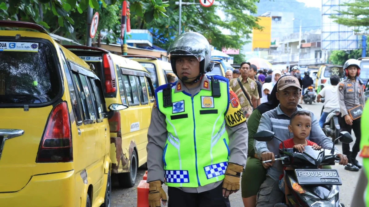 Arus Balik Lebaran Dipadati Kendaraan