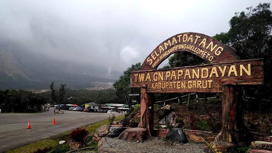 Menikmati Petualangan Seru di Gunung Papandayan Garut