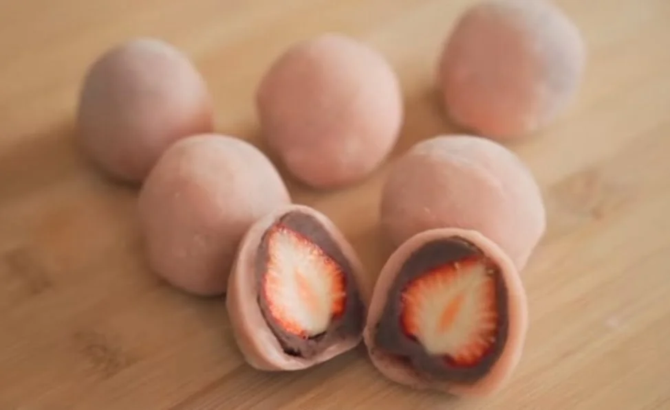 Resep Mochi Khas Jepang Ichigo Daifuku, Yuk Coba