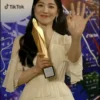 ( Sumber Gambar : Tangkapan Layar YouTube/Song Hye Kyo di Baeksang Art Reward 2023)