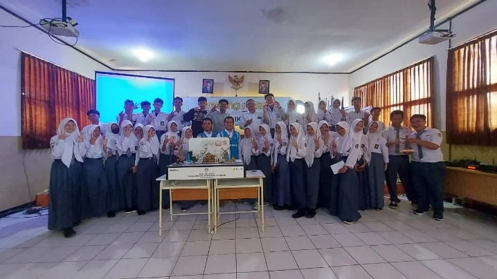 Sosialisasi dan Edukasi Ketenagalistrikan, UPT PLN Kunjungi SMA Negeri 1 Cikembar