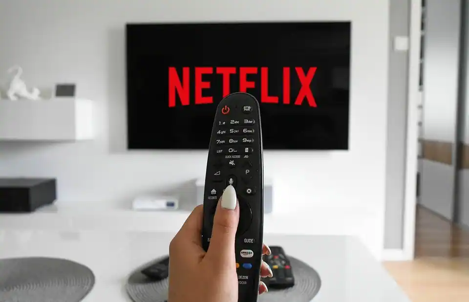 10 Rekomendasi Film Terbaik di Netflix 2023 yang Wajib Kamu Tonton!