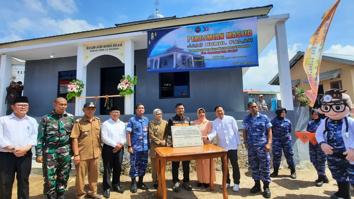 Warga Semringah Miliki Masjid Kokoh dan Megah