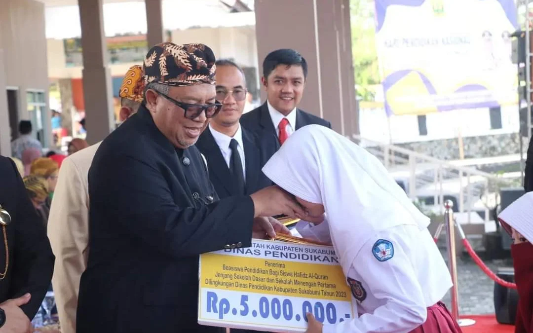 Bupati Ajak Insan Pendidikan Merefleksi Tantangan