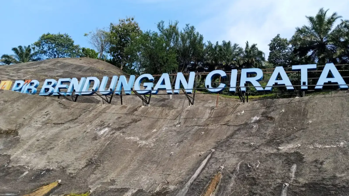 Bendungan Cirata Destinasi Wisata Terbaik di Purwakarta