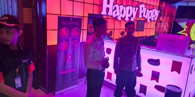 Antisipasi Gangguan Kamtibmas, Personel Polsek Citamiang Sambangi THM