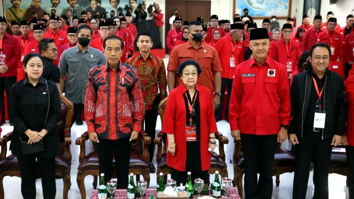 Ganjar Balas Sanjungan Jokowi