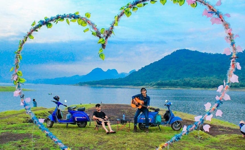 Wisata Instagramable Waduk Jatiluhur Purwakarta yang Lagi Viral