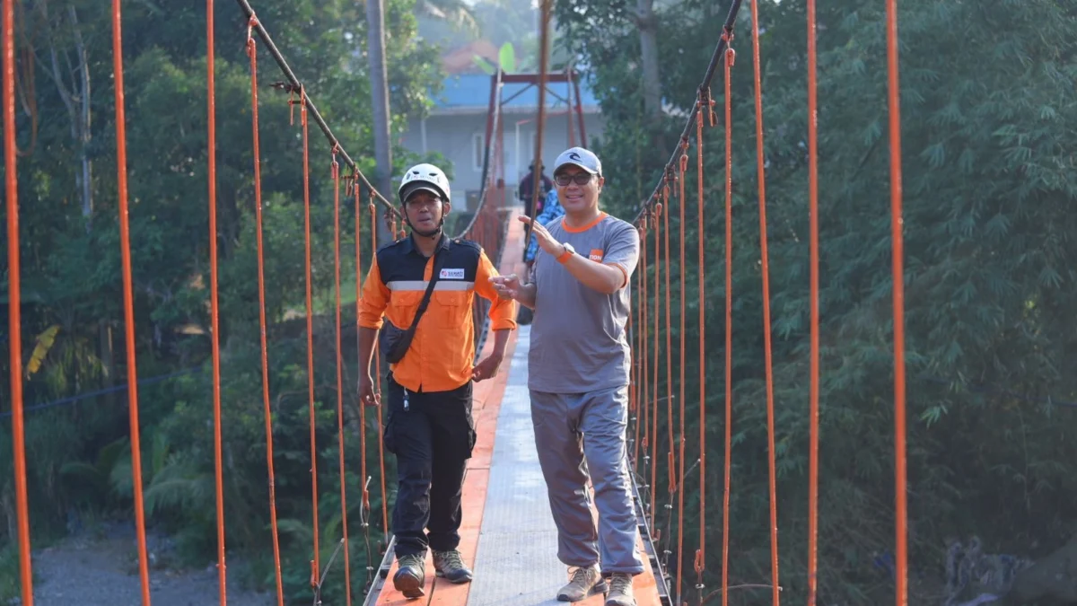 Donatur Rereongan Bangun Jembatan Penghubung.