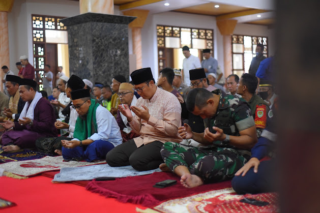 Danrem Suryakencana dan Wali Kota Jumling Bersama