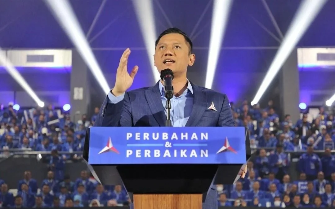 Pentolan Demokrat ‘Keroyok’ Luhut Buntut Tuding AHY Kampungan