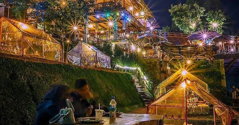 2 Wisata Instagramable di Bandung, Cocok Ajak Orang Tersayang