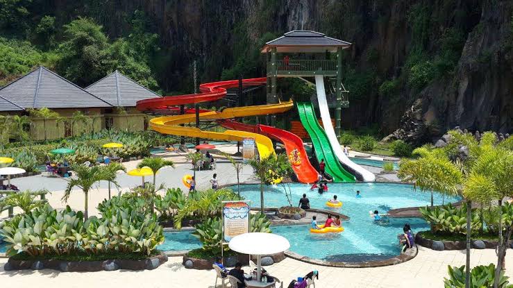 Inilah 2 wisata Waterboom di Bandung