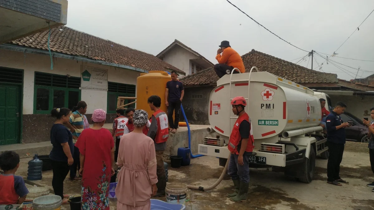 Warga Desa Padaasih Terdampak Kemarau