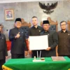 DPRD Umumkan Usulan Pemberhentian Walkot dan Wawalkot